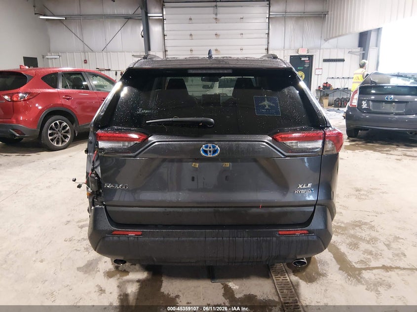 AtlanticExpress - Toyota RAV4 Hybrid