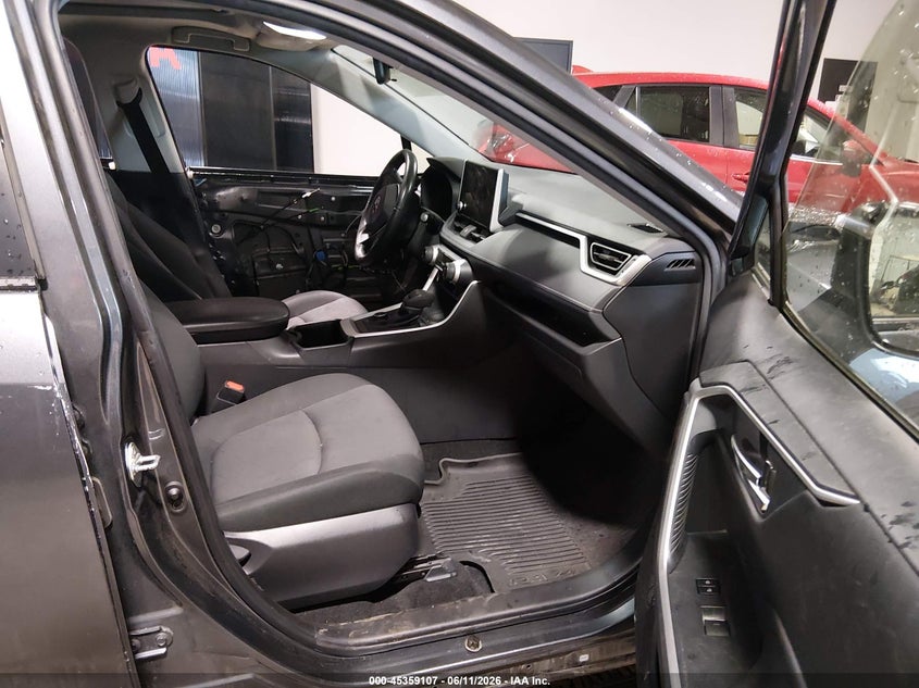 AtlanticExpress - Toyota RAV4 Hybrid