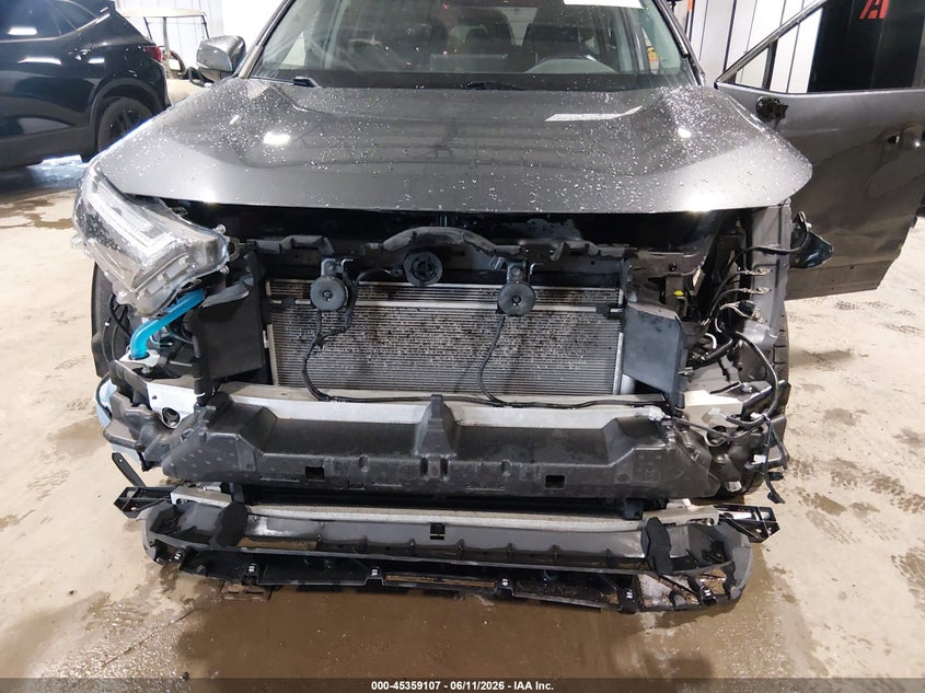 AtlanticExpress - Toyota RAV4 Hybrid