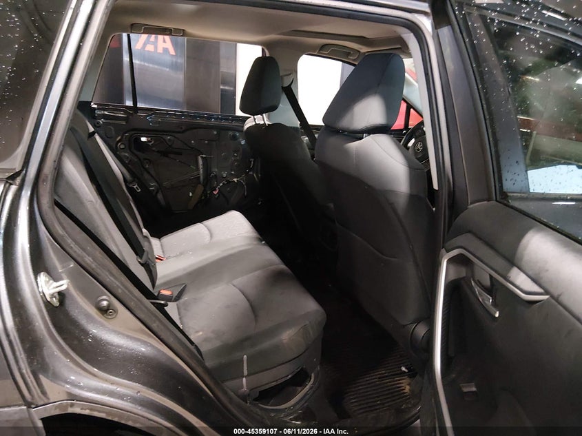 AtlanticExpress - Toyota RAV4 Hybrid