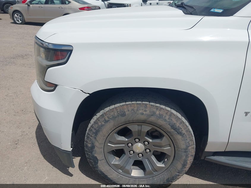 2019 CHEVROLET TAHOE auction photo 6