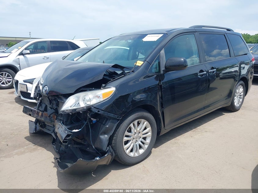 2014 Toyota Sienna Xle V6 8 Passenger 5TDYK3DC3ES435330 photo 1