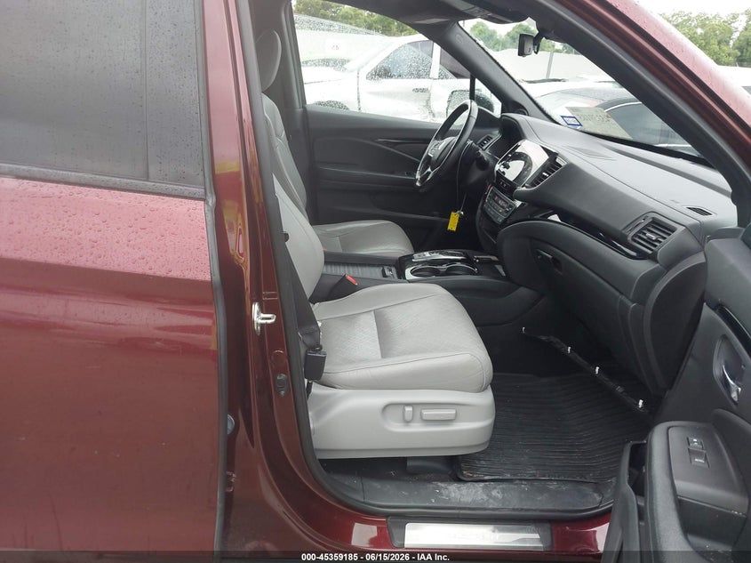 HONDA PASSPORT 2019 VIN 5FNYF8H06KB008077