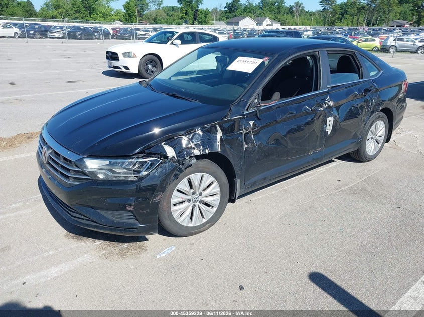 2019 VOLKSWAGEN JETTA auction photo 2