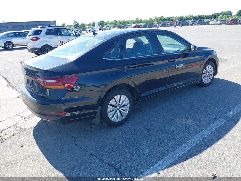 2019 VOLKSWAGEN JETTA auction photo 4