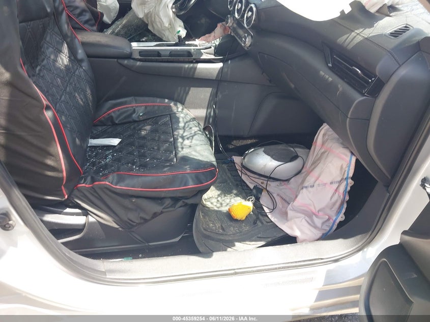 2020 NISSAN SENTRA auction photo 5