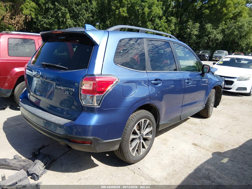 2017 SUBARU FORESTER auction photo 4