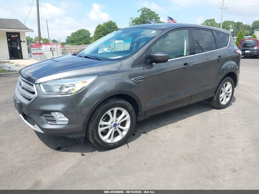 Vin: 1fmcu0gd7hue50173, lot: 45857453, ford escape se 20172