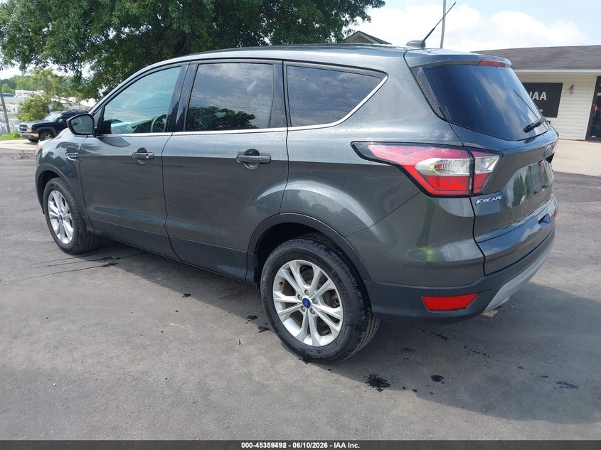Vin: 1fmcu0gd7hue50173, lot: 45857453, ford escape se 20173