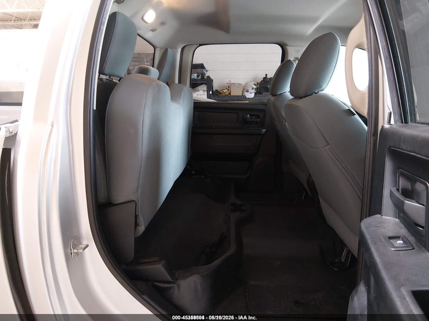 2018 RAM 1500 auction photo 8