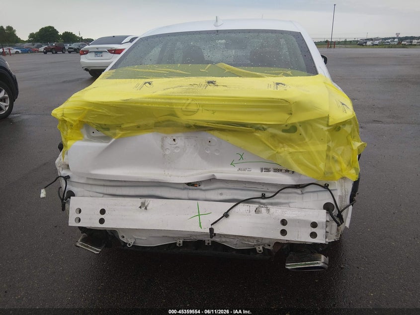 2017 LEXUS IS 300 — Photo 17