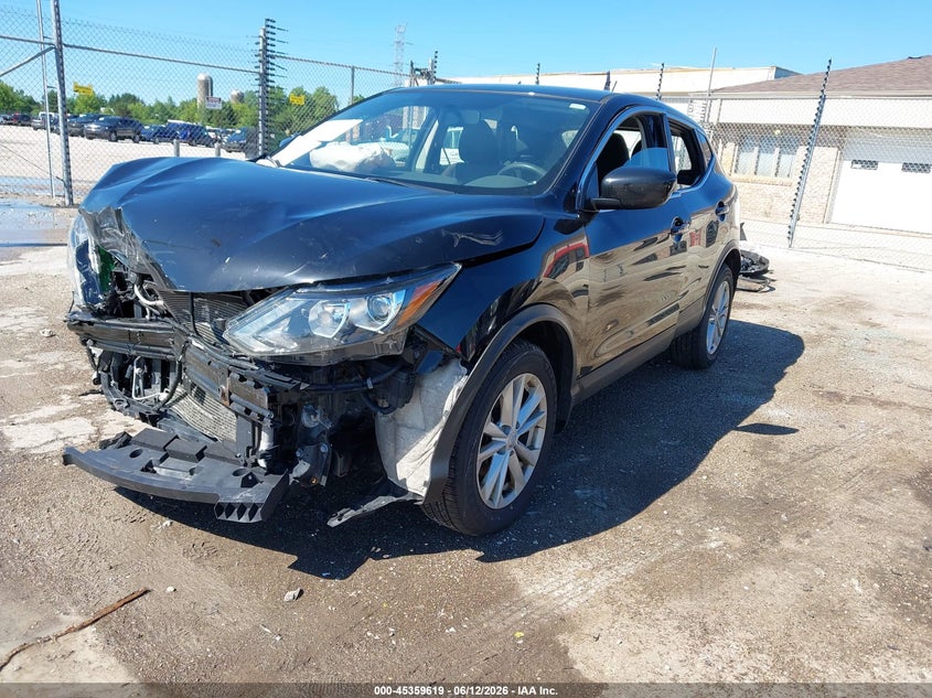 2017 Nissan Rogue Sport S JN1BJ1CR1HW142732 photo 1