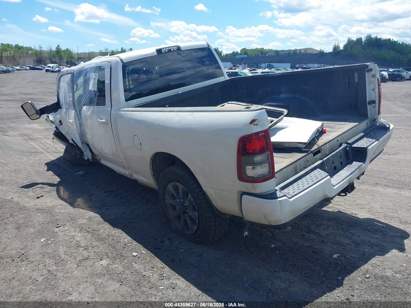 Vin: 3c6ur5dl0lg121269, lot: 45857588, ram 2500 big horn  4x4 6'4 box 20203
