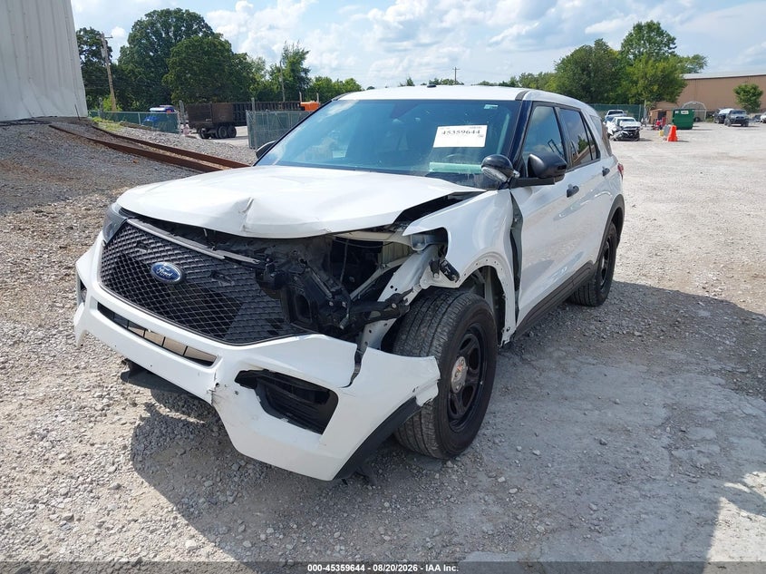 2023 FORD POLICE INTERCEPTOR UTILITY auction photo 6