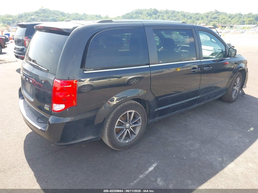 Vin: 2c4rdgcg7hr847726, lot: 45857625, dodge grand caravan sxt 20174