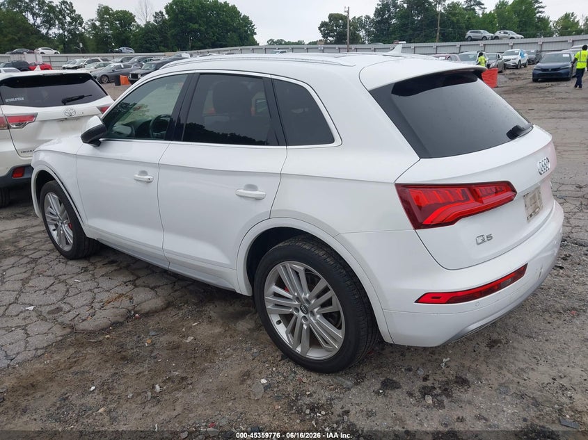 Vin: wa1cnbfy1j2089424, lot: 45857737, audi q5 2.0t premium/2.0t tech premium 20183