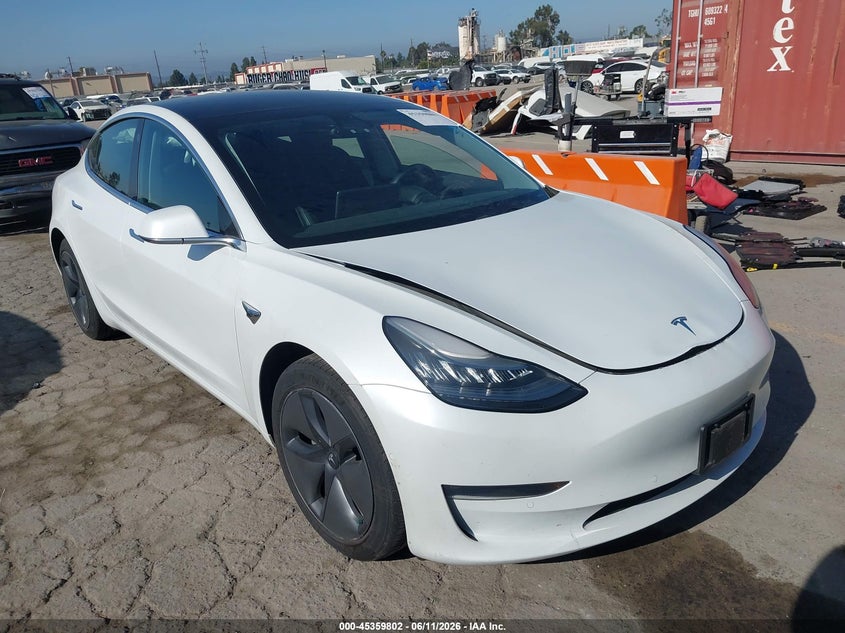 Vin: 5yj3e1eb3kf408401, lot: 45857763, tesla model 3 long range/performance 2019 img_1