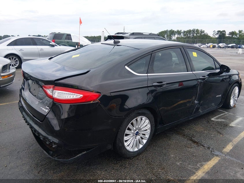 2016 FORD FUSION HYBRID auction photo 4