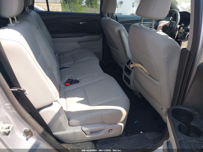 HONDA PILOT 2017 VIN 5FNYF6H54HB047162