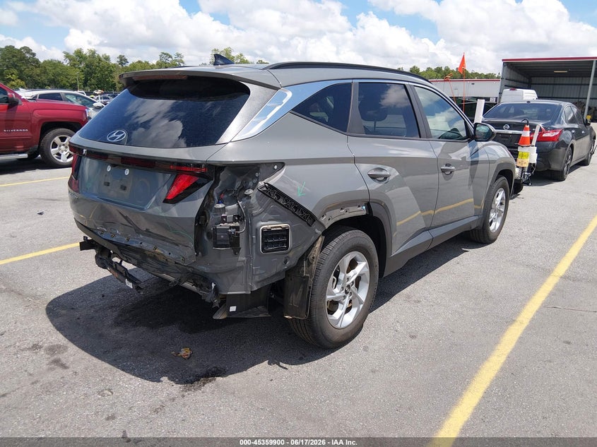 2024 HYUNDAI TUCSON auction photo 4