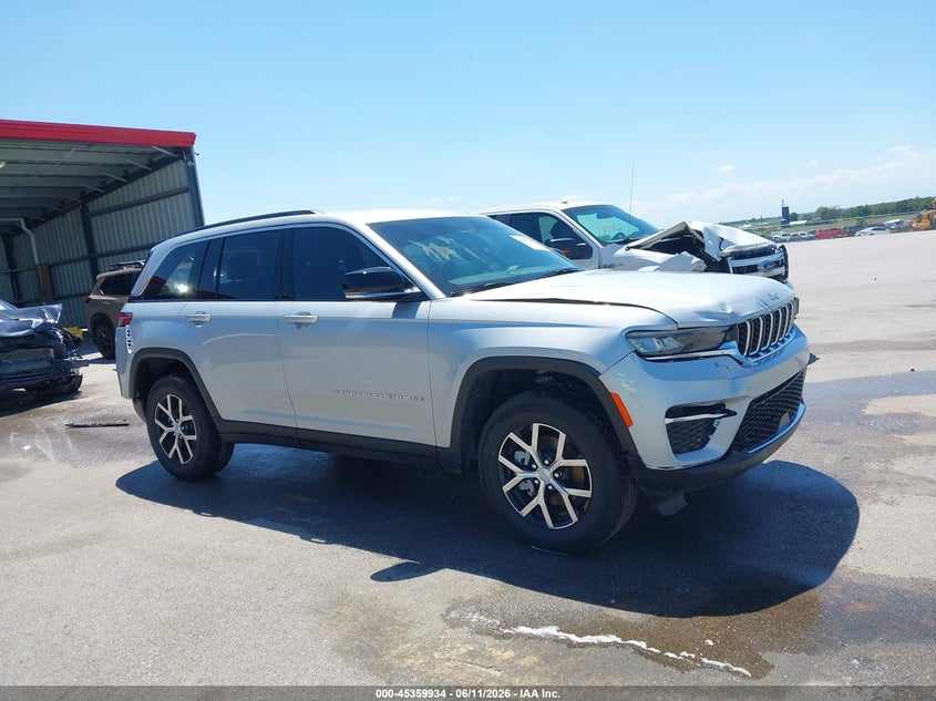 JEEP GRAND CHEROKEE - zdjęcie 13
