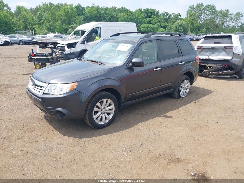 Vin: jf2shadcxch424580, lot: 45857908, subaru forester 2.5x premium 20122
