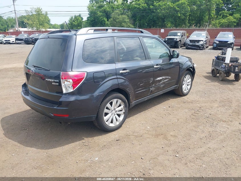 Vin: jf2shadcxch424580, lot: 45857908, subaru forester 2.5x premium 20124
