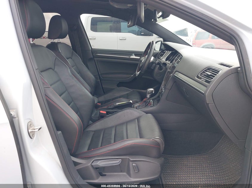 2020 VOLKSWAGEN GOLF GTI auction photo 5