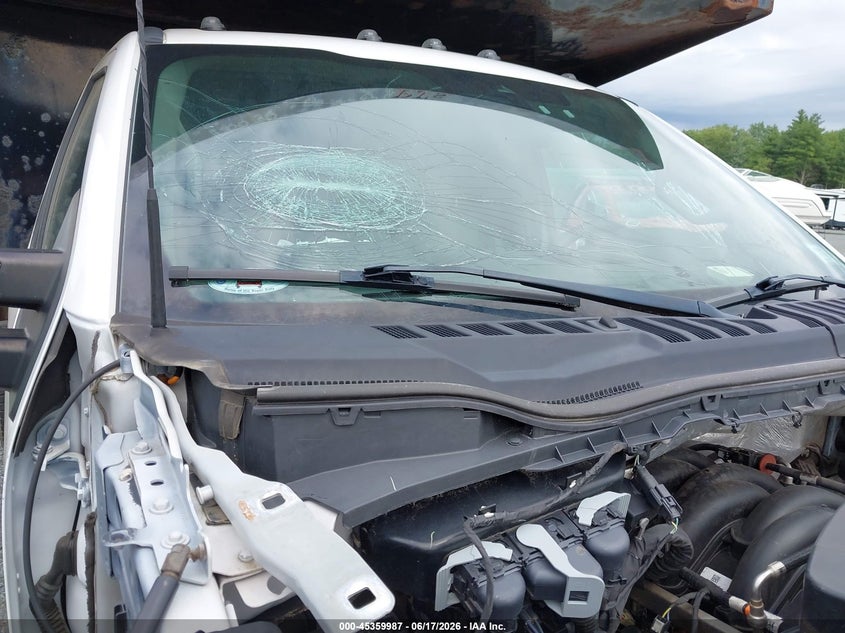2022 Ford F-550 Chassis Xl VIN: 1FDUF5HN6NEC48112 Lot: 45359987