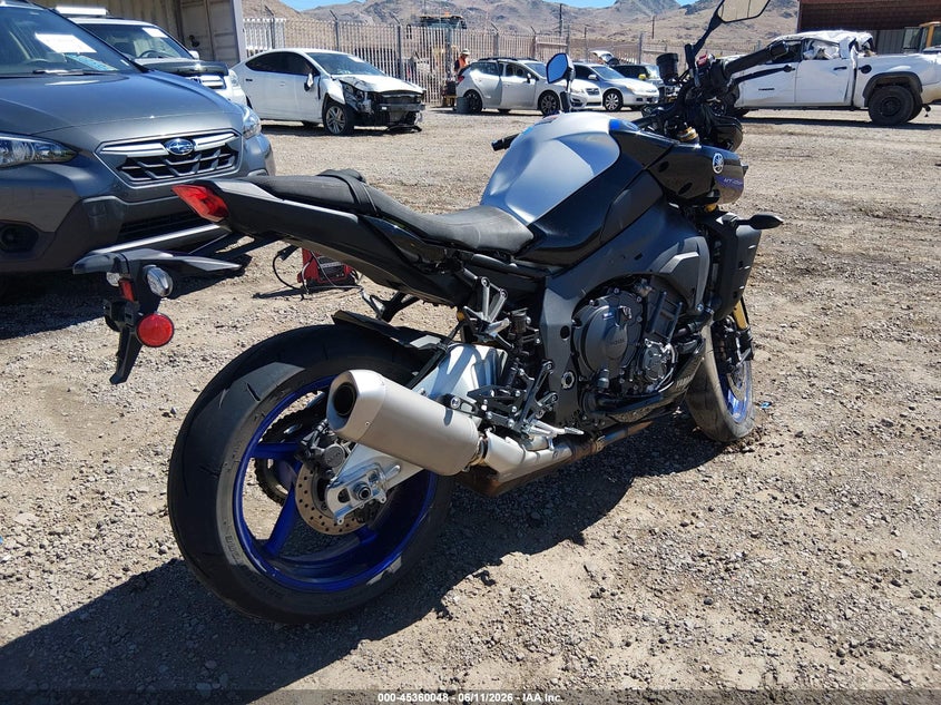 2023 YAMAHA MTN1000 auction photo 4