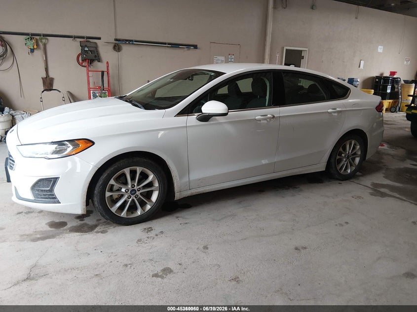 2020 FORD FUSION auction photo 2