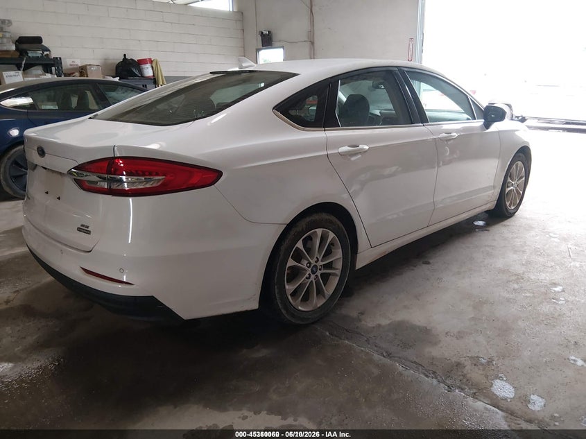 2020 FORD FUSION auction photo 4