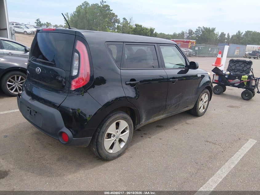 2015 KIA SOUL auction photo 4