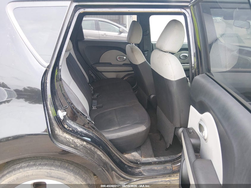2015 KIA SOUL auction photo 8