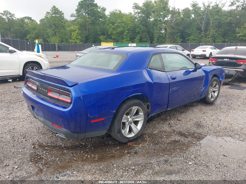 DODGE CHALLENGER - zdjecie 4