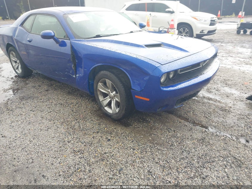 DODGE CHALLENGER - zdjecie 6