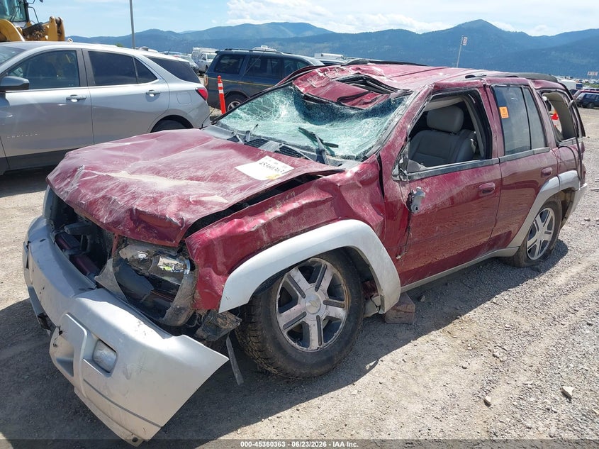 2006 CHEVROLET TRAILBLAZER auction photo 2