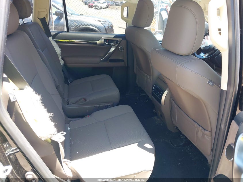 2023 LEXUS GX 460 auction photo 8