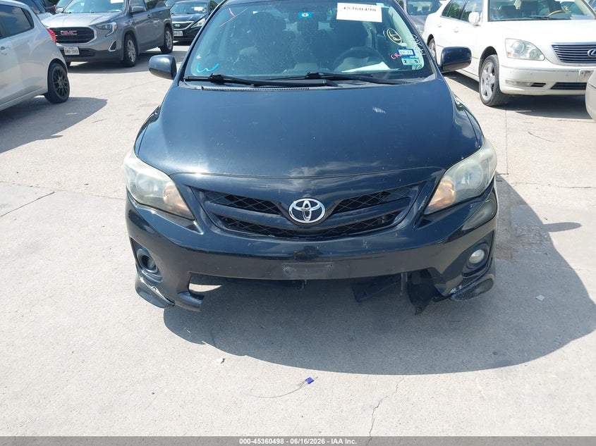 2013 TOYOTA COROLLA auction photo 6