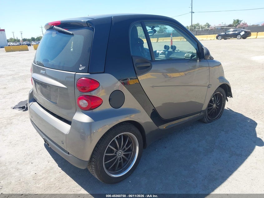 SMART FORTWO 2008 VIN WMEEJ31X18K140396
