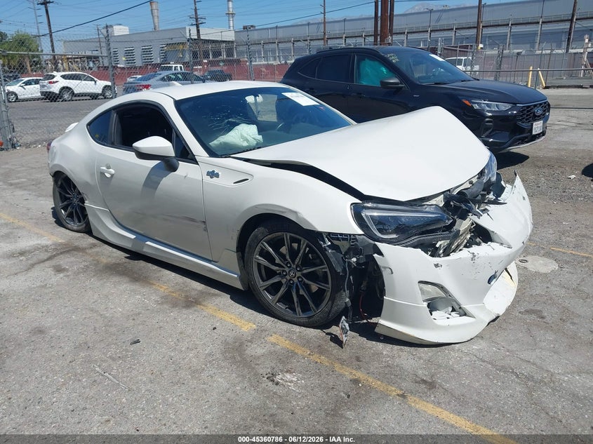 Vin: jf1znaa17f8713208, lot: 45858749, scion fr-s 2015 img_1