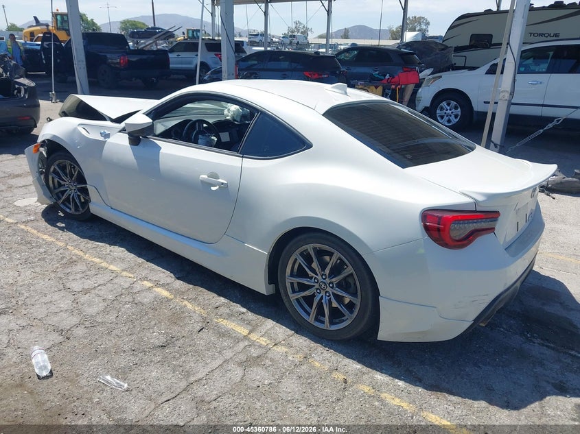Vin: jf1znaa17f8713208, lot: 45858749, scion fr-s 20153