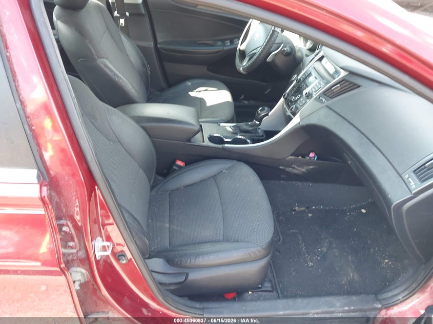 2011 HYUNDAI SONATA auction photo 5