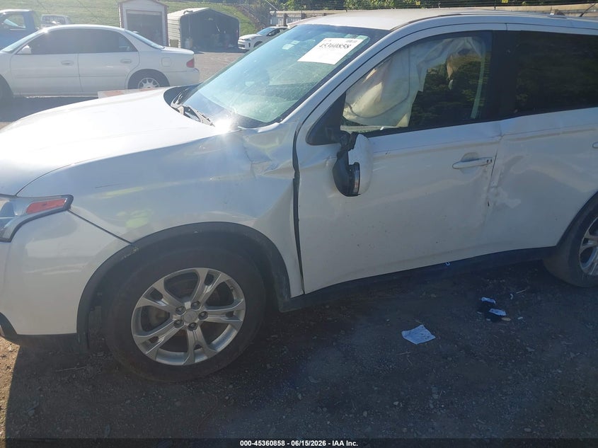 2015 Mitsubishi Outlander Se VIN: JA4AD3A31FZ005905 Lot: 45360858