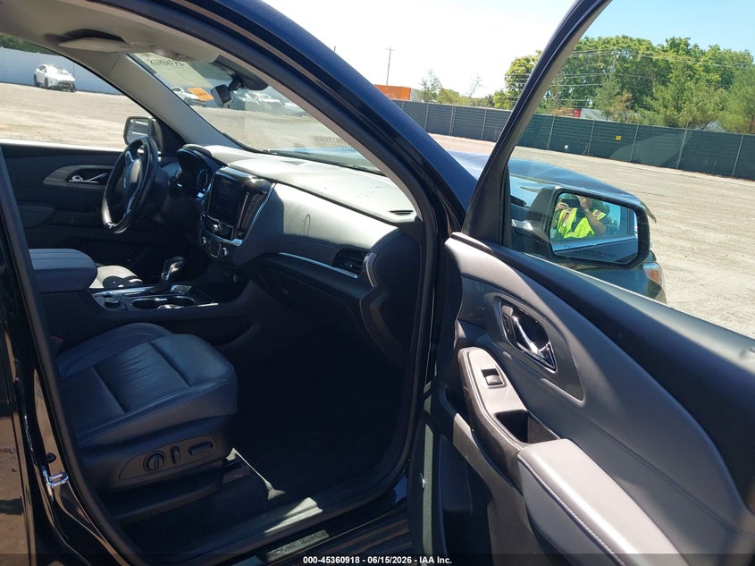 2021 CHEVROLET TRAVERSE auction photo 5