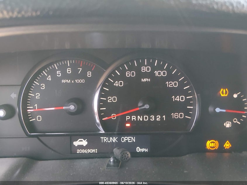 2010 Cadillac Dts Standard VIN: 1G6KA5EY7AU122840 Lot: 45360965