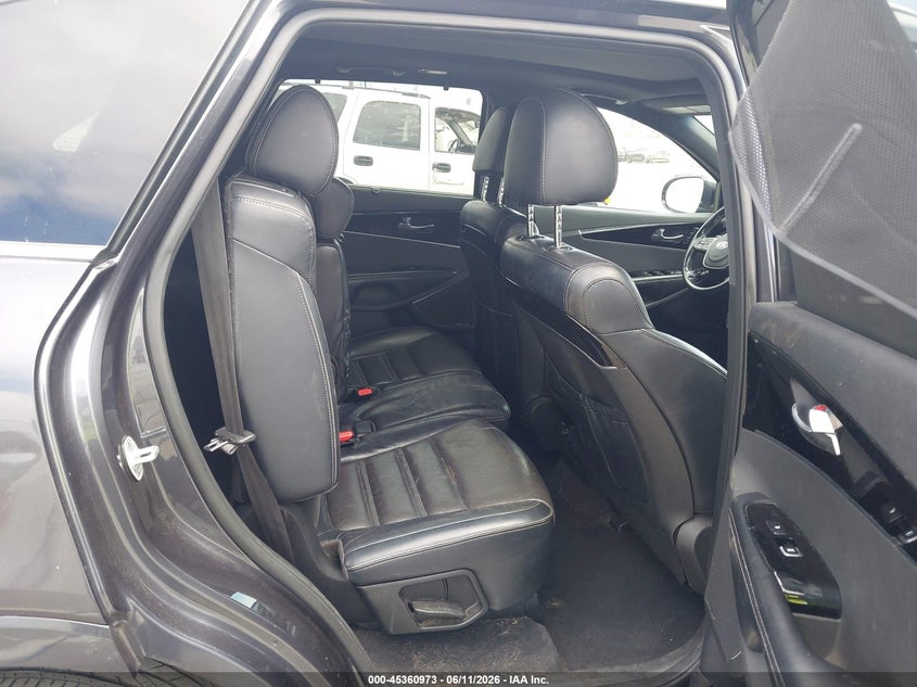 2019 KIA SORENTO auction photo 8