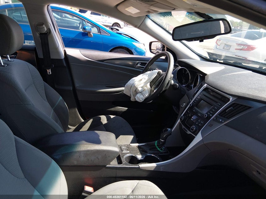 AtlanticExpress - Hyundai Sonata Hybrid