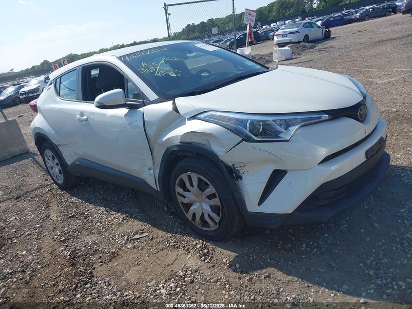 2019 TOYOTA C-HR auction photo 1