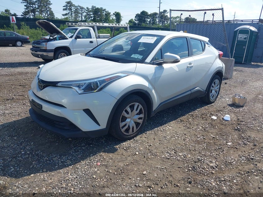 2019 TOYOTA C-HR auction photo 2